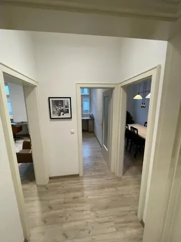 Vienna Appartement - Classic And Modern Apartment